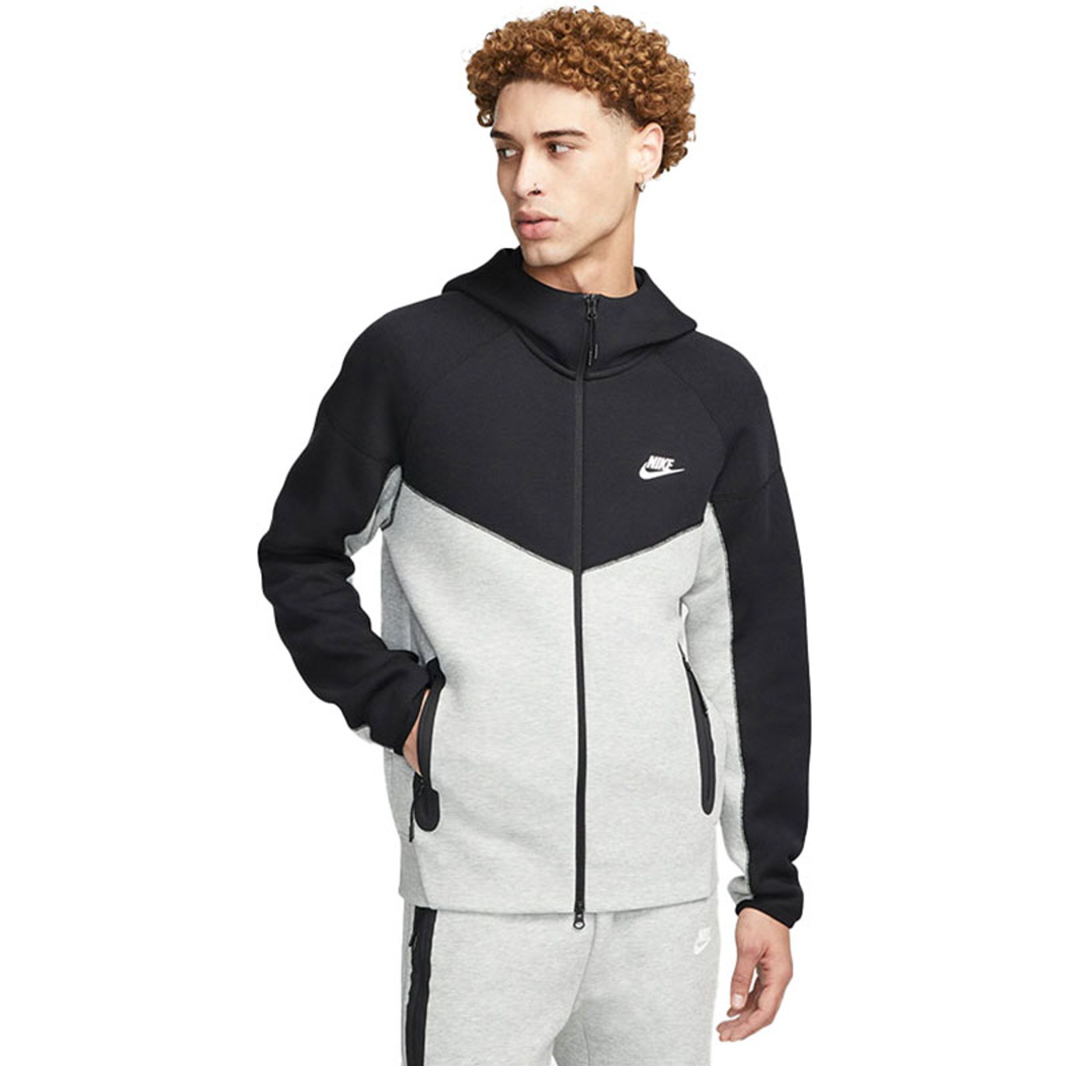 Nike Tech Fleece 2023 - Crno-Sivi Komplet